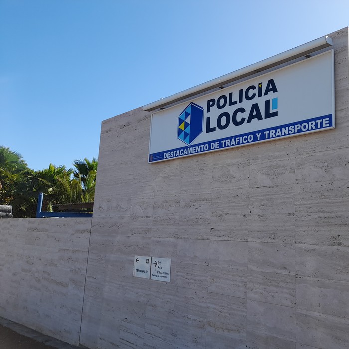 
Teneriffas södra flygplatspolisbyggnad